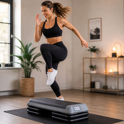 Trittbank verstellbar 68 cm, Schwarz und Grau - NORDIC POWER